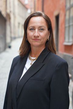 Porträtt av Petra Mårselius utomhus