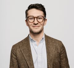 Daniel Olemyr, Kommunikationschef, Bliwa