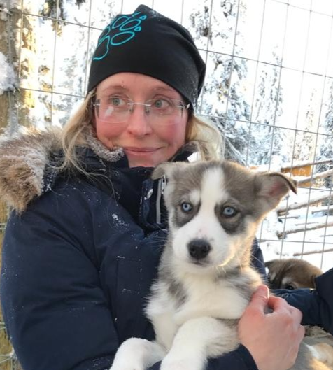 – Vi hoppas att vår forskning ska öka kunskapen om hur agility påverkar hundens rörelseapparat. Förhoppningsvis kan studien bidra till nya riktlinjer och ökad medvetenhet kring hundars välfärd inom agilitysporten, säger Anna Boström.