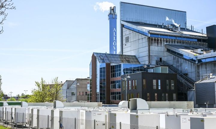 Batteriparken på Allöverket kan försörja cirka 3 000 villor med el i två timmar.