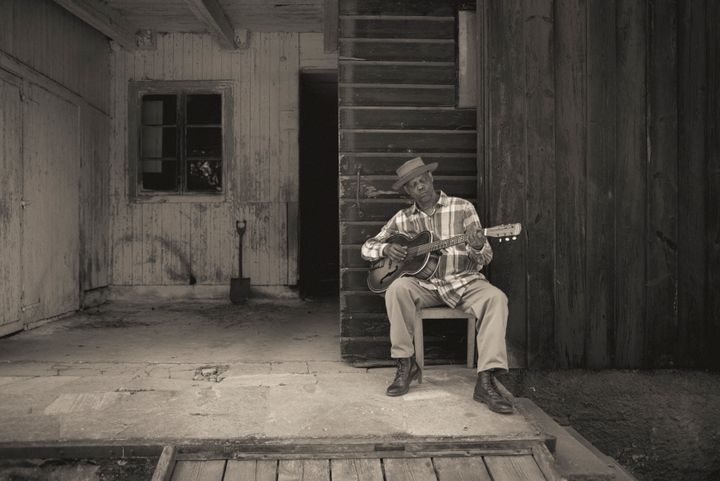 Eric Bibb