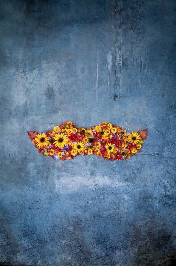 Handla genom att handla. När du köper hösttulpaner och hyacinter på Blomsterlandet går en slant till Mustaschkampen och kampen mot prostatacancer.