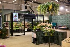 Blomsterlandet vill dela med sig av kunskap och lyfta fram hantverkskunnandet genom att ge butikens florister mer synlighet.