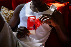 42 procent av svenskarna har använt kondom det senaste året, enligt RFSU:s nya undersökning Kondomkollen.