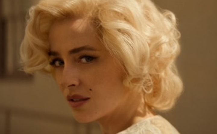 Dakota Johnson som Marilyn Monroe i "Flesh Impact"