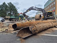 De äldsta vattenledningarna som byts ut är från 1947 och fjärrvärmerören från 1963.
