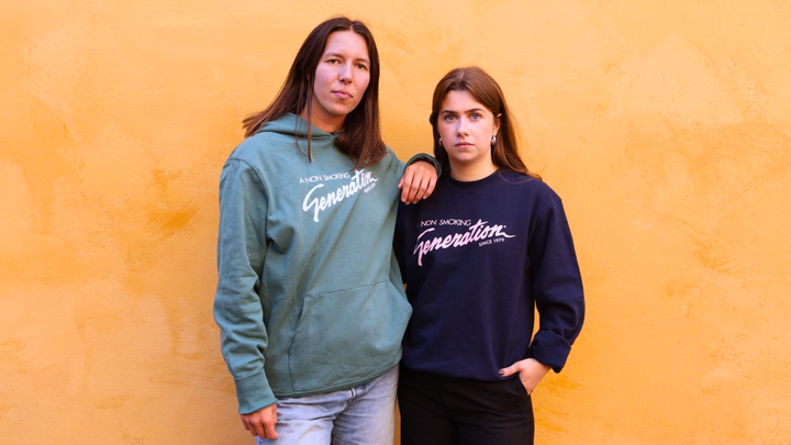 Årets föreläsare Ronja och Lisa är redo att möta tusentals högstadie- och gymnasieelever för avslöja sanningen om tobaksindustrin och deras skadliga produkter.