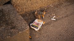 78 procent av nikotinanvändare i Sverige tycker att de själva är bättre än andra på att undvika nedskräpning.