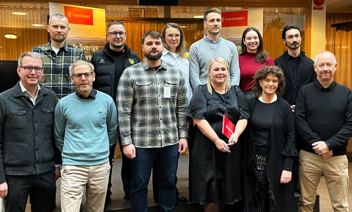 Delegation från Ukrainian Railways och Trafikverket, från översta raden: Taras Likunov, Kostiantyn Doda, Ganna Gorchak, Oleksandr Rudiak, Kseniia Vasianovych, Polad Khalilov, Petter Åsman, Erik Froste, Yevhen Medianyk, Anna Ericsson, Maria Krafft, Patrik Guné.