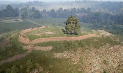 Fornborgen vid Landsjö som den skulle kunna ha sett ut för 2500 år sedan med en träpalissad ovanpå stenmurarna. Stillbild från 3D-rekonstruktion.