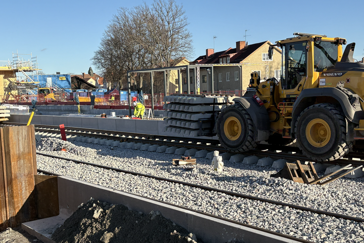 Mellan den 28 mars och 6 april är tågtrafiken inställd till och från Nyköping.