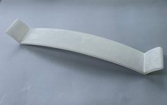 Priset består av 40 000 kronor och ett konstnärligt verk, i år ”Skavfötters” av Eva Lange. Foto: Elizabeth Hatz