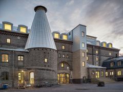 Den restaurerade fasaden på Jungfrun i Norrköping. Arkitekt: Marge